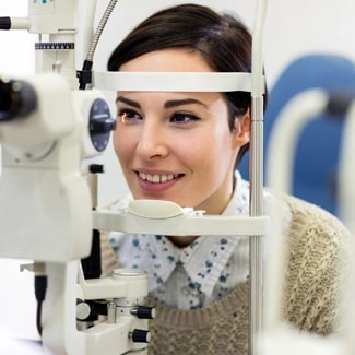 Adult Eye Exam In Vaughan & Woodbridge